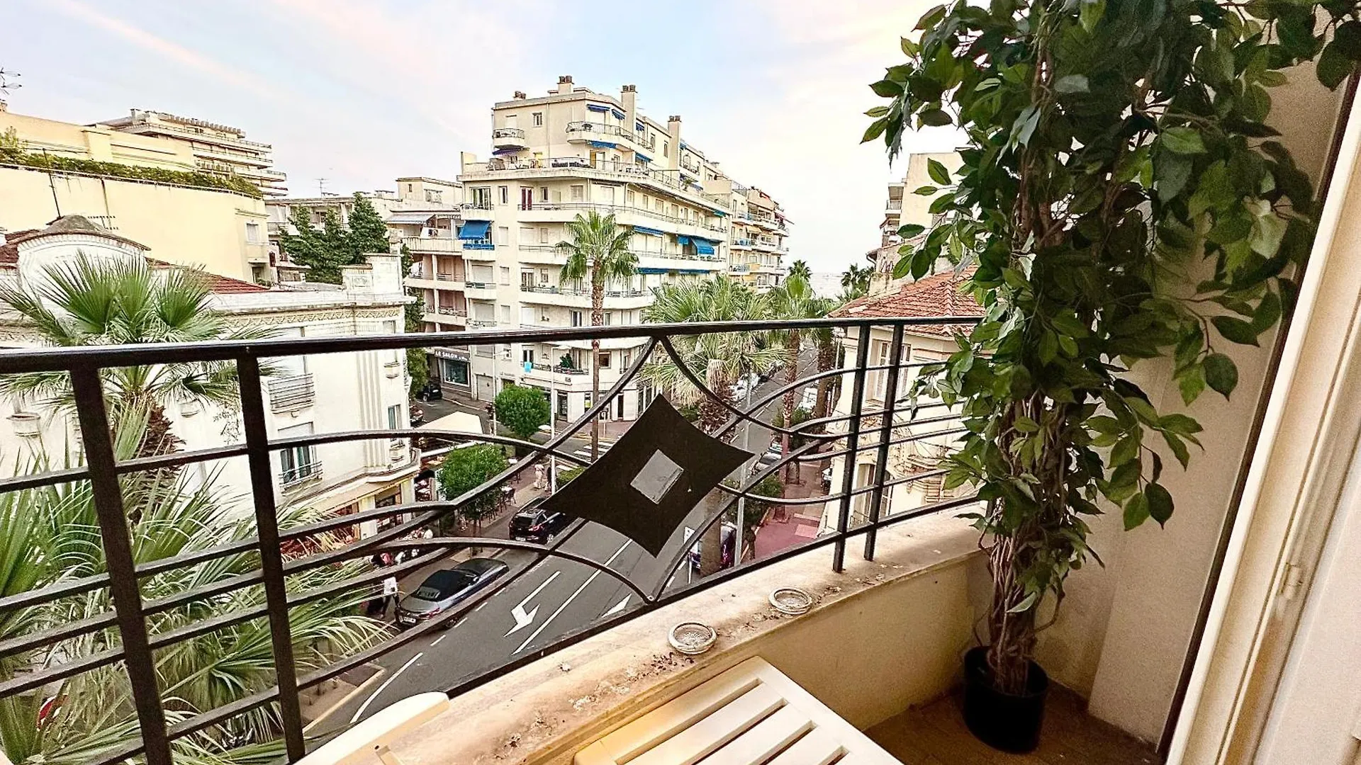 Lägenhet 3 Pieces 100M2 Balcon Centre Juan 2 Pas Des Plages Antibes