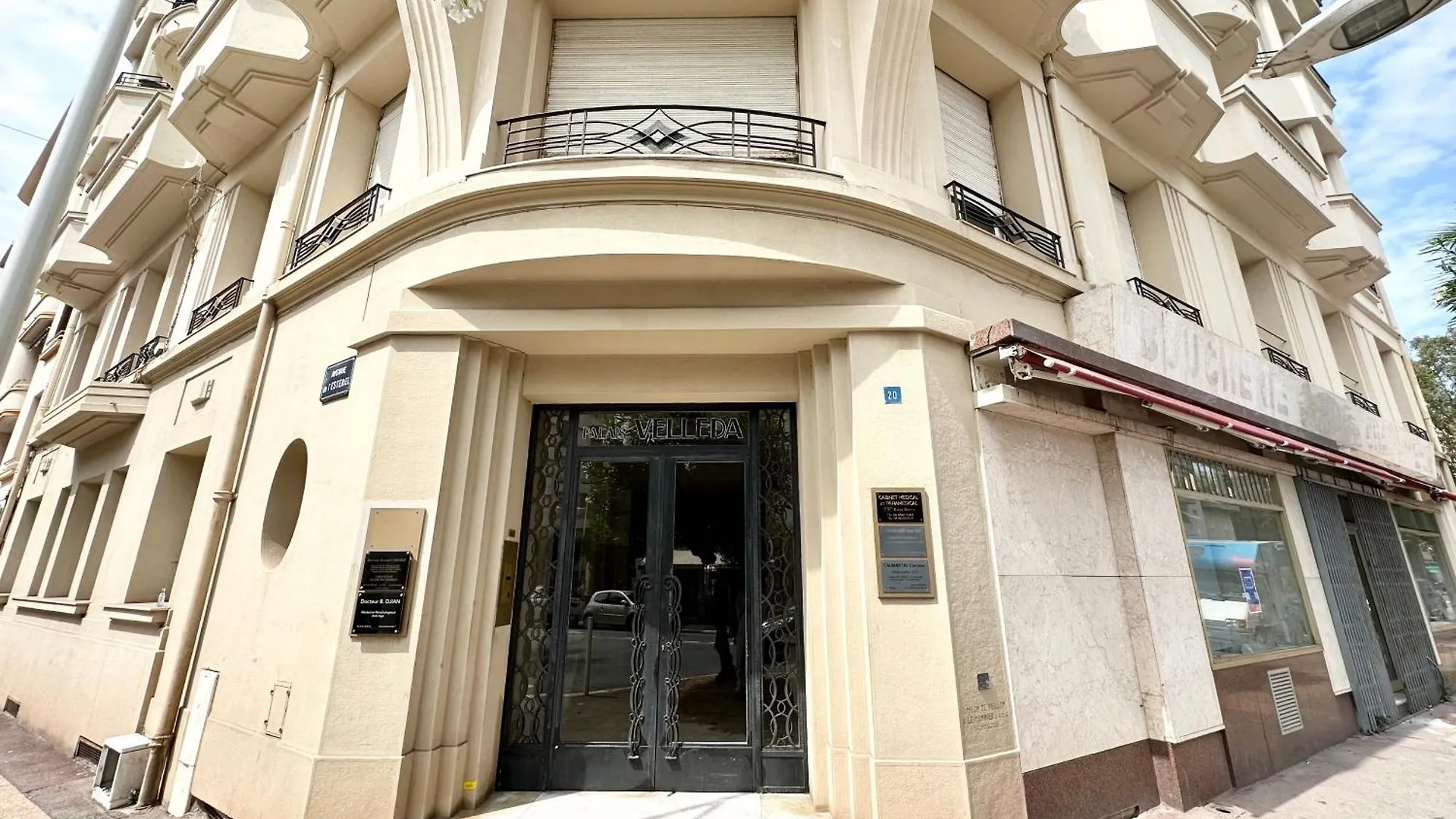3 Pieces 100M2 Balcon Centre Juan 2 Pas Des Plages Antibes
